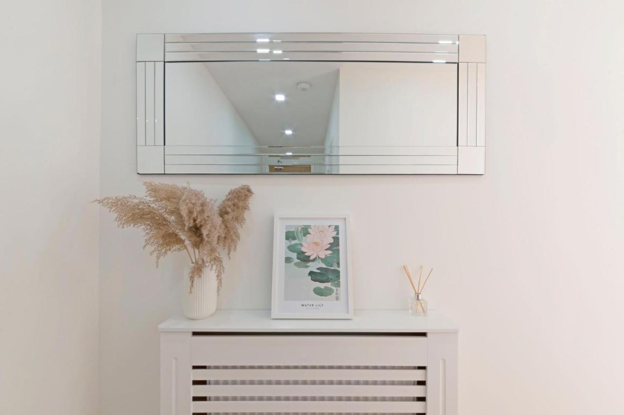 Spacious One Bed Loft Apartment Birchanger エクステリア 写真