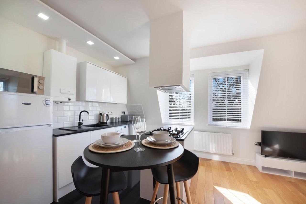 Spacious One Bed Loft Apartment Birchanger エクステリア 写真